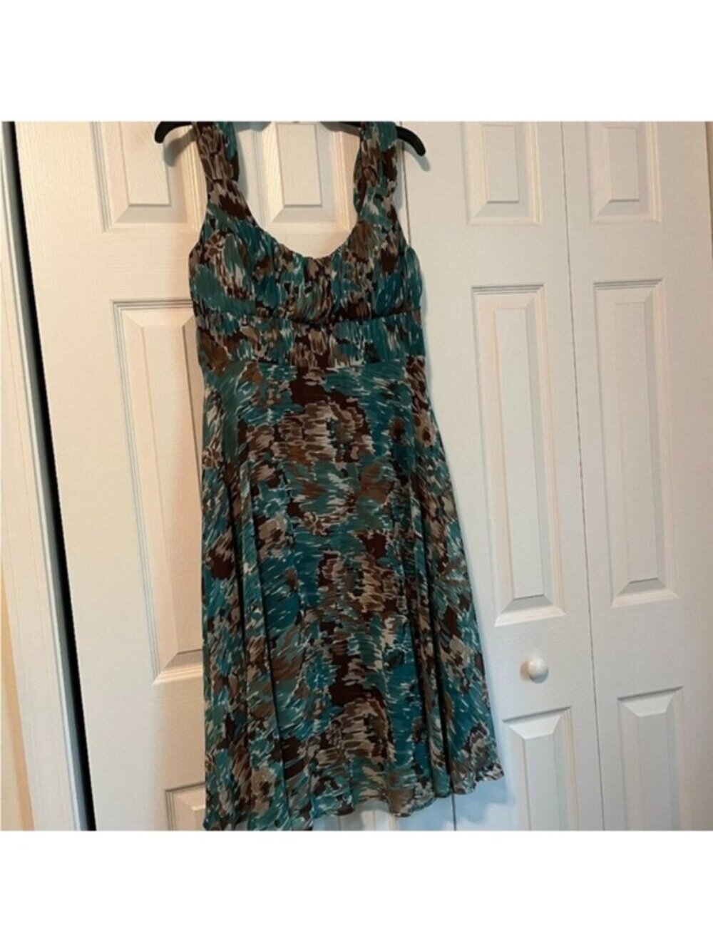 Elegant Teal and Brown Sleeveless Dress